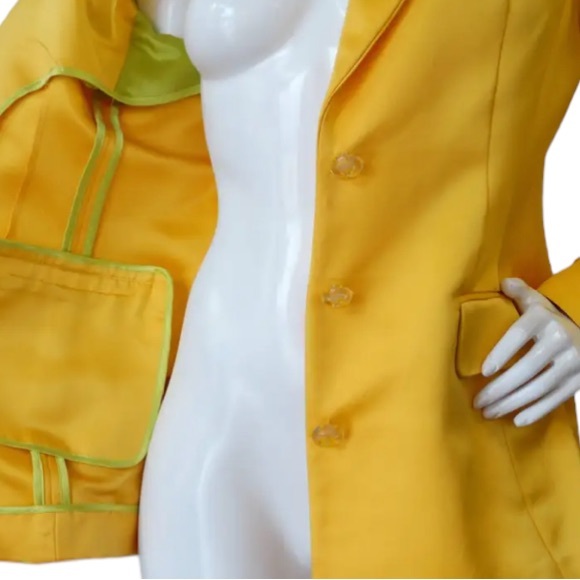 Pam McMahon Vintage Silk Blazer - Picture 8 of 9